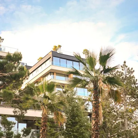 Azur Panorama 1br W/ Garage | 5 Min Walk To Apartman Szent Konstantin és Elena